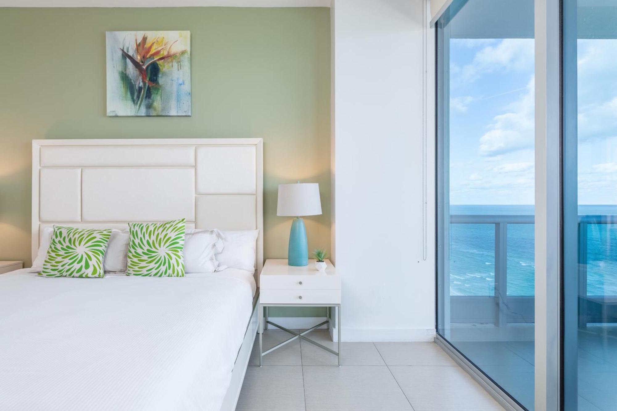 Churchill Suites Monte Carlo Miami Beach Rum bild